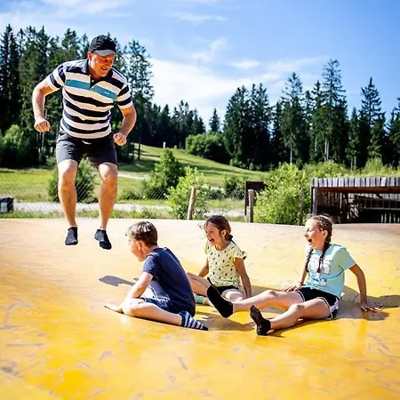 Korzo Lipno C Apartmán *